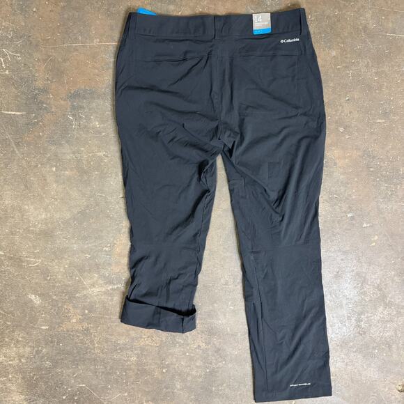 Columbia Womens 14 Saturday Trail II Knee Pant Roll Up Leg Active Fit NWT Black - Picture 2 of 11